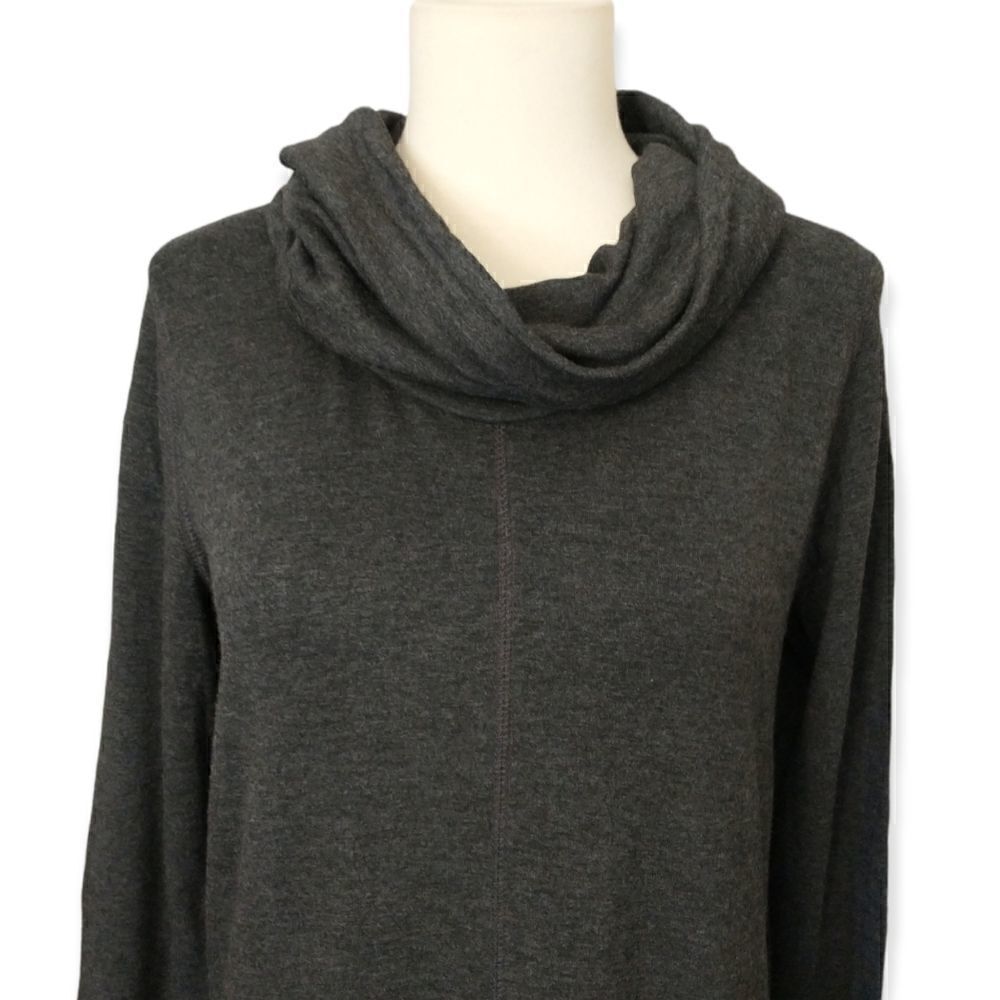 Lou & Grey Cozy Knit Shift Dress S Lounge Relaxed Minimalist Quiet Luxury Gray - Picture 2 of 16